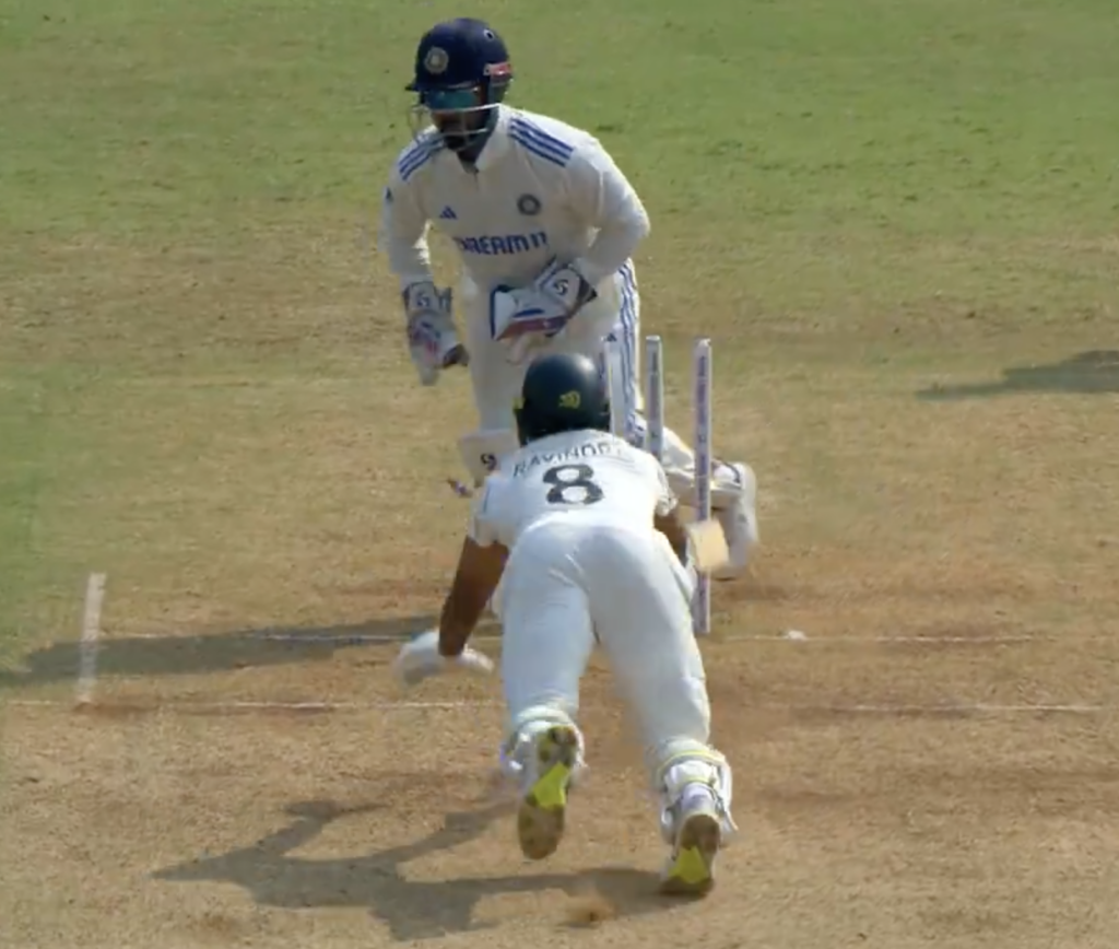 WATCH: Ravichandran Ashwin deceives Rachin Ravindra in the air; gets stumped by Rishabh Pant